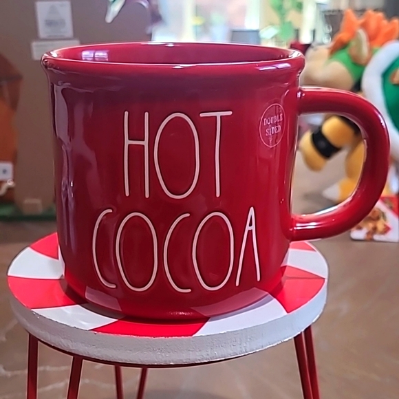 Rae dunn Hot cocoa cup - Picture 1 of 3